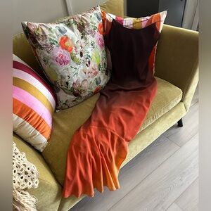 Elegant Ombre Maxi Dress in Red and Orange